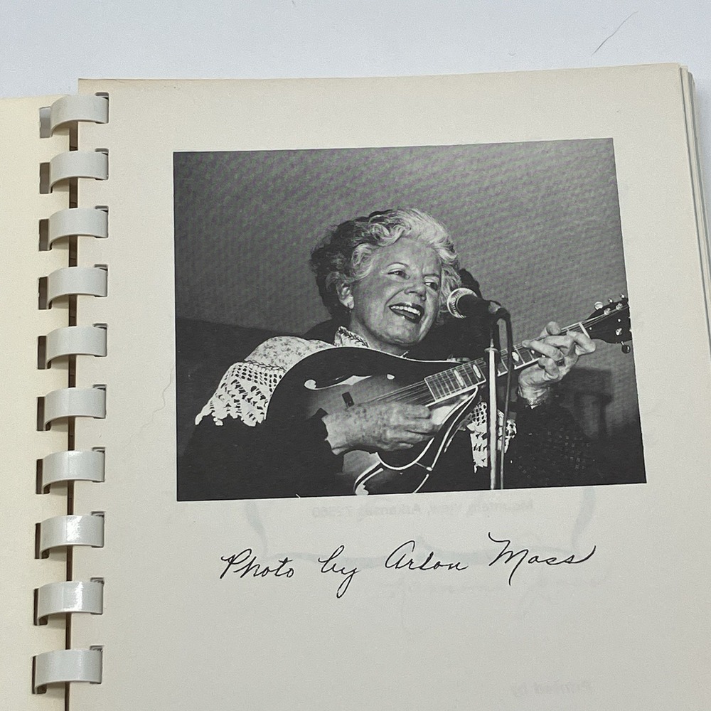 Ramona Jones Recipes from the Grandpa Jones Family Dinner Theatre Cookbook AR - Picture 3 of 16